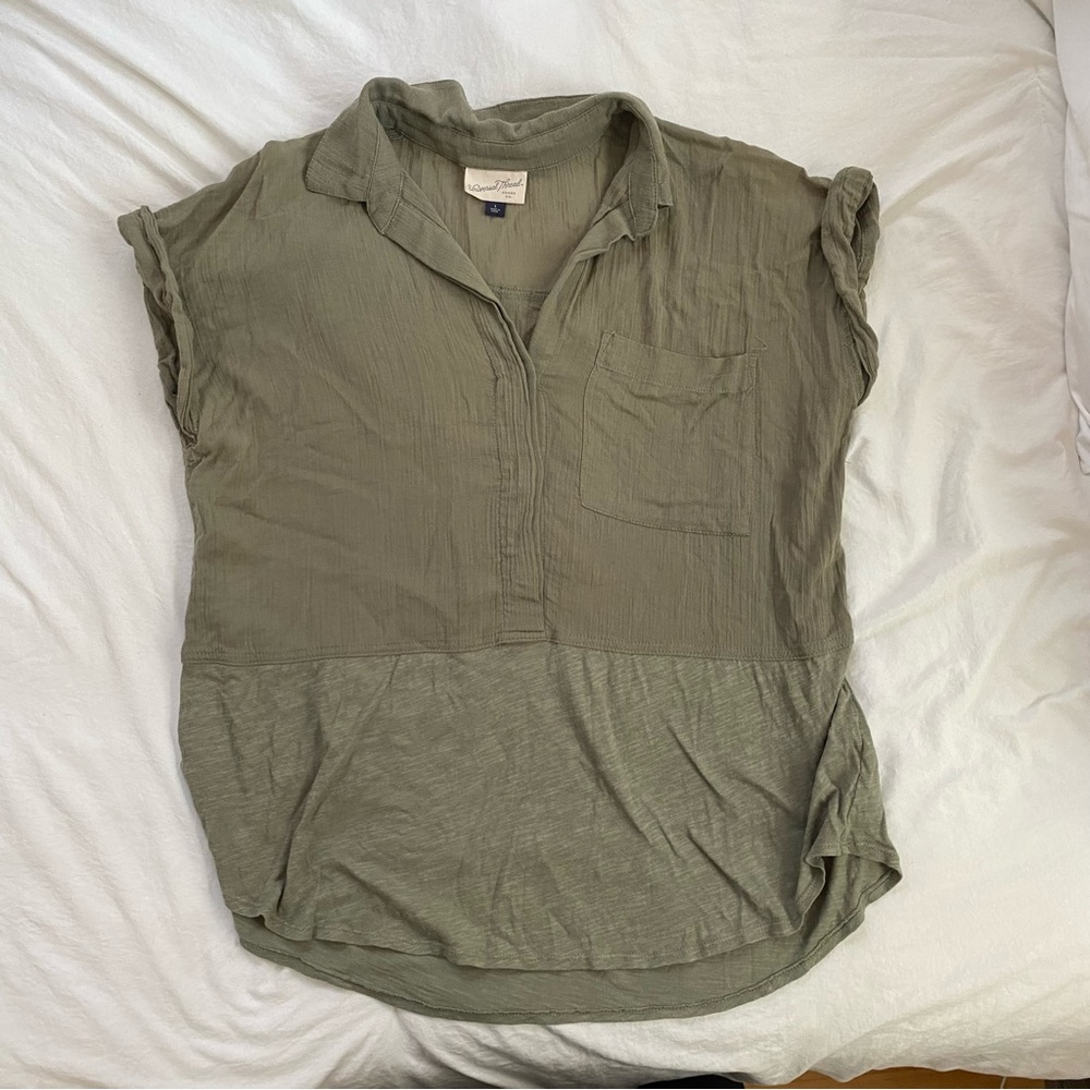 Universal Thread T-shirt Blouse